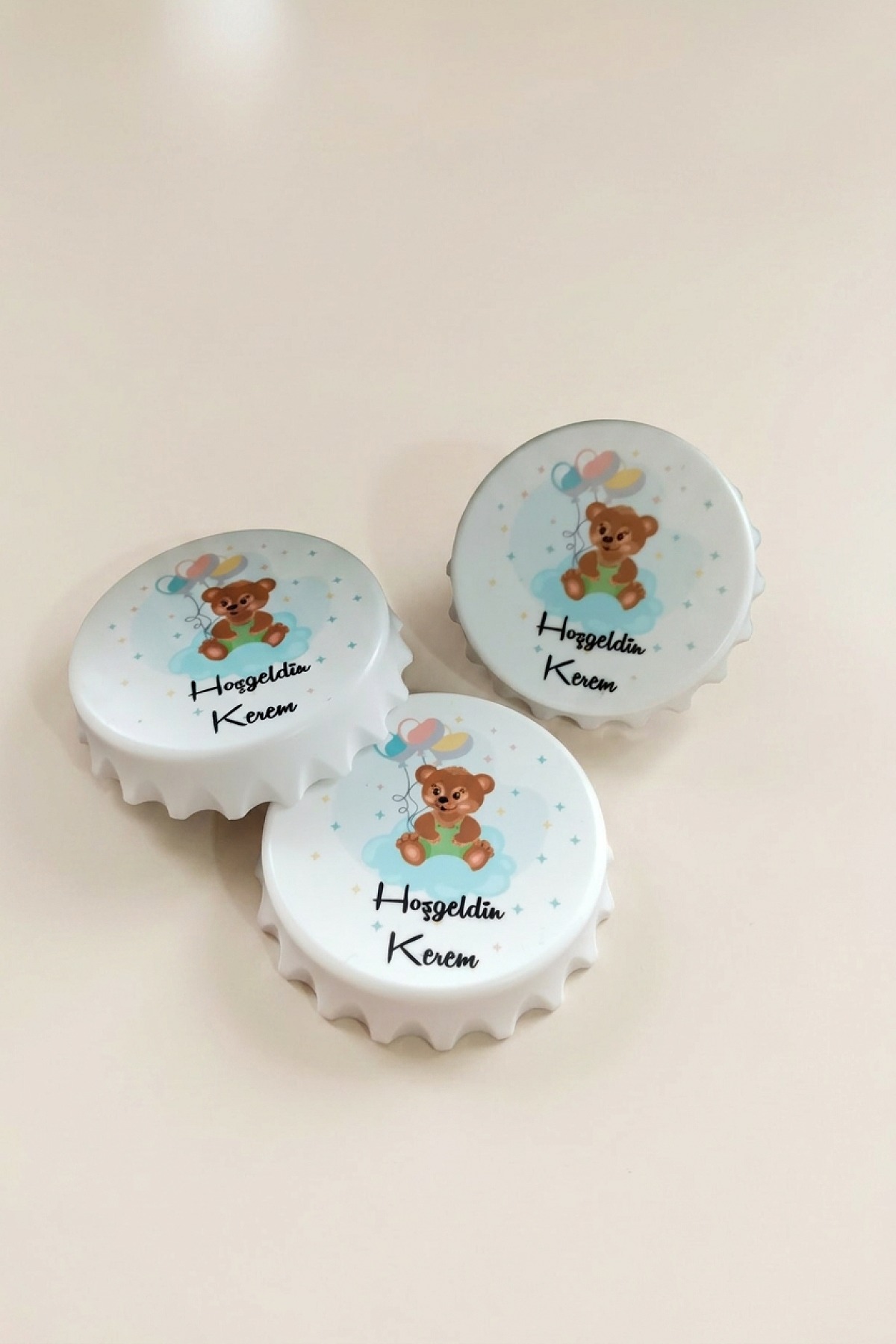 Balonlu Ayıcık Erkek Bebek Yuvarlak Açacak Magnet Bebek Süsü